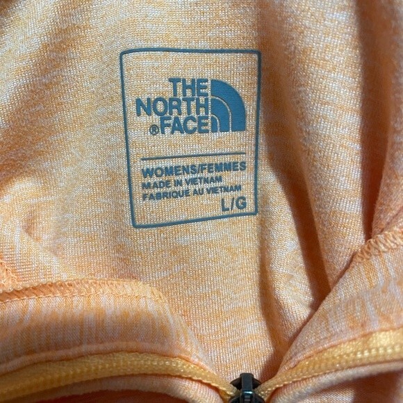 The North Face Women’s 1/4 Zip Top in Orange Sherbet L - Picture 3 of 6